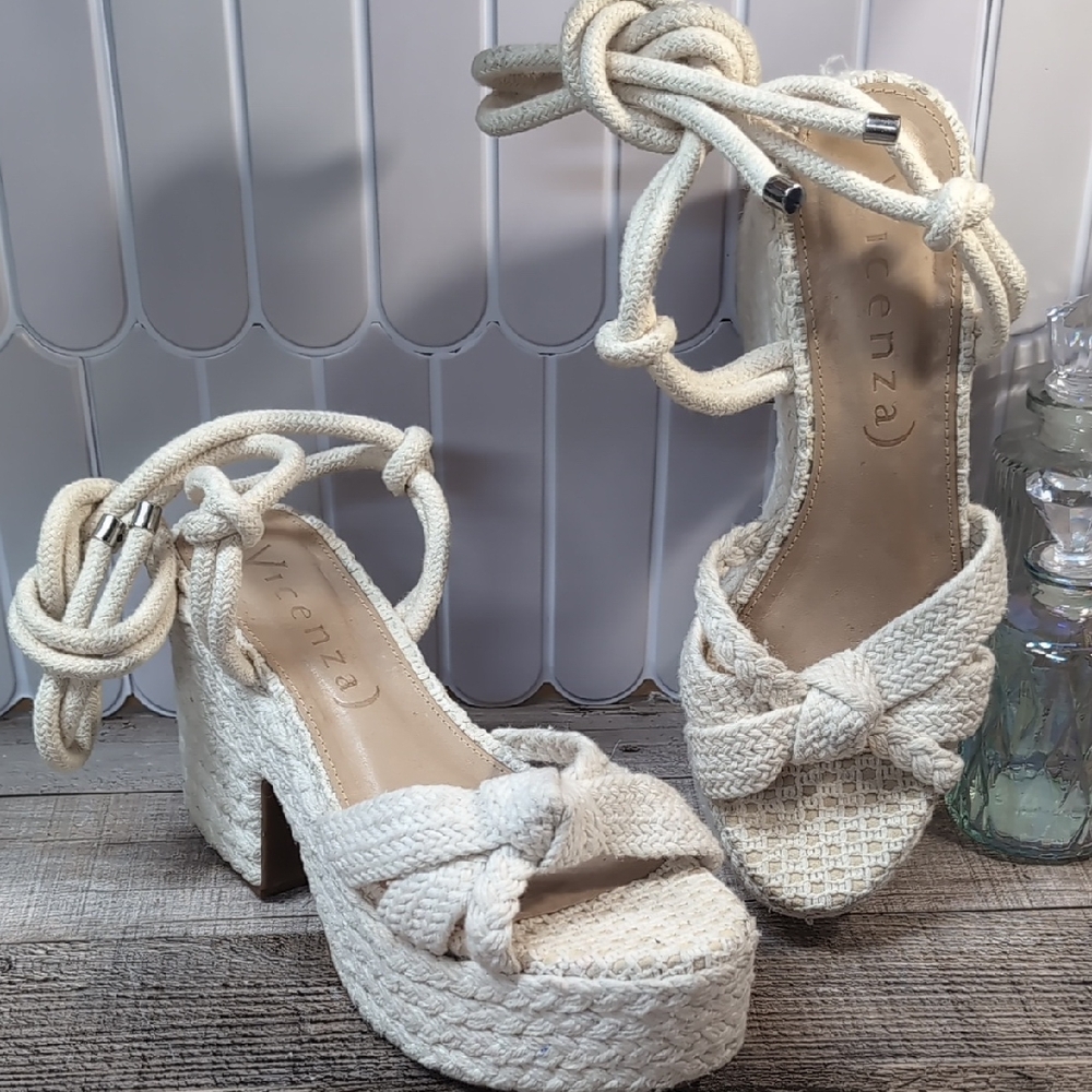 Vicenza Women's Cream Platform Sandals 37